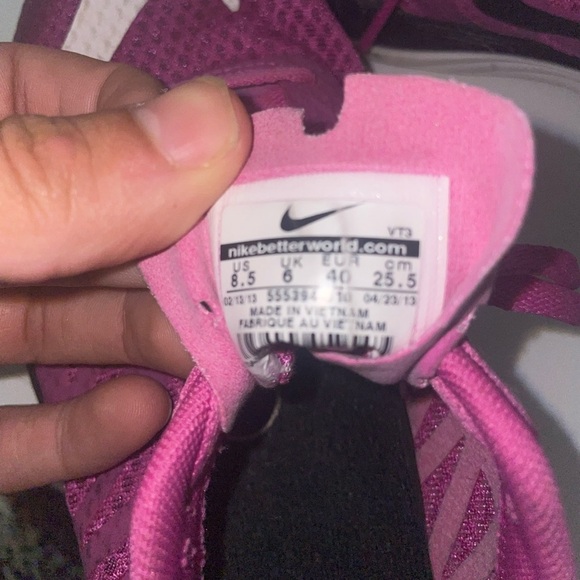 Purple Nike sneakers running sneakers - Picture 6 of 7